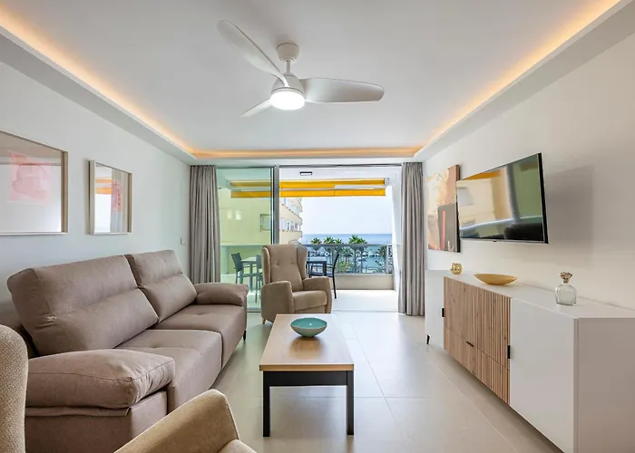 El Faro Deluxe شقة